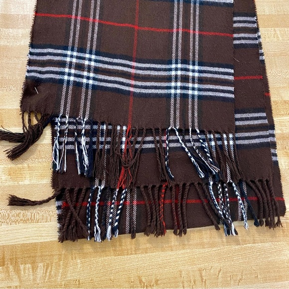 Cashmere Plaid Scarf - Picture 3 of 4